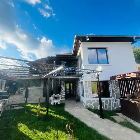 Villa The Pepper House Kavlak