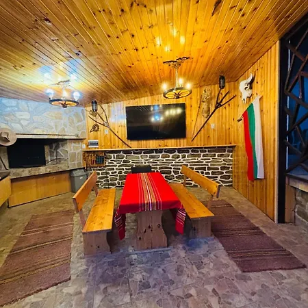 The Pepper House * Kavlak